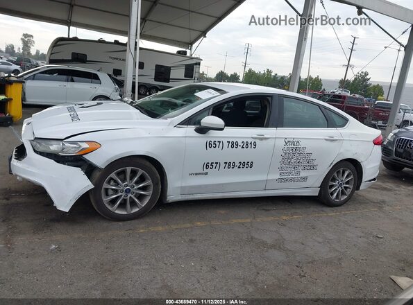 3FA6P0LUXHR306922 2017 FORD FUSION HYBRID White 