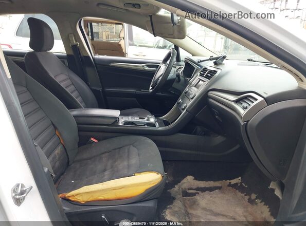 3FA6P0LUXHR306922 2017 FORD FUSION HYBRID White Вид салону спереду