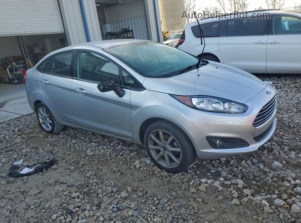 3FADP4BJ8JM115962 2018 FORD FIESTA Silver 