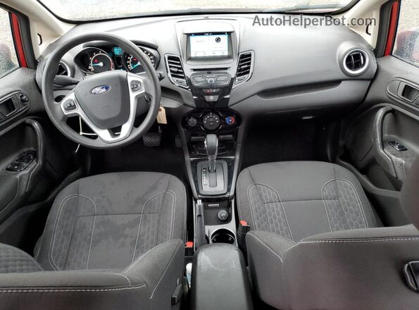 3FADP4EJ0HM153496 2017 FORD FIESTA Red Вид панелі приладів