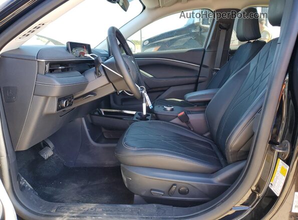 3FMTK1SU4RMA07245 2024 FORD MUSTANG Black Вид салону спереду