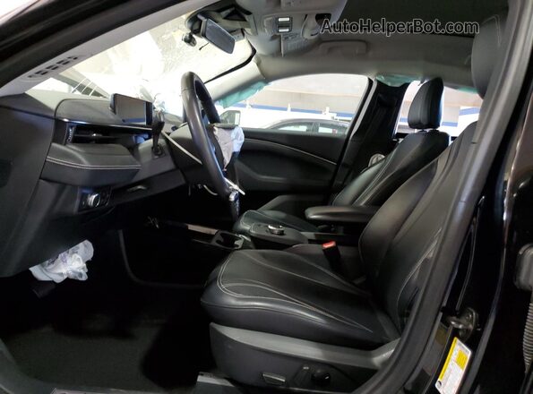 3FMTK3R72MMA64225 2021 FORD MUSTANG MACH-E PREMI Black Front interior view
