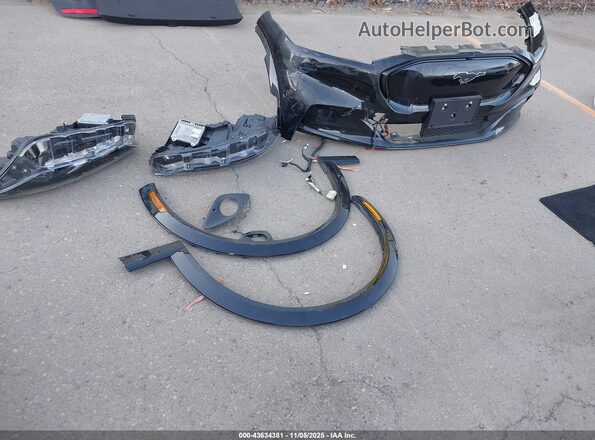 3FMTK3R72RMA51028 2024 FORD MUSTANG MACH-E PREMI Black Вид щитка приладів