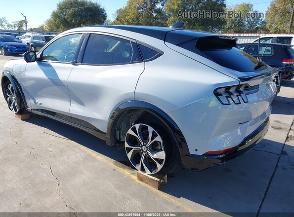 3FMTK3SU3MMA03546 2021 FORD MUSTANG MACH-E PREMI Белый Задняя левая четверть