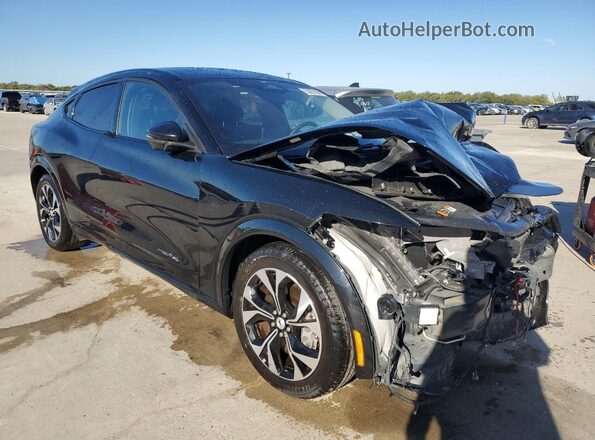 3FMTK3SU5PMA61386 2023 FORD MUSTANG MACH-E PREMI Черный Передняя правая четверть