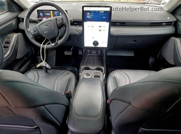 3FMTK3SUXMMA43350 2021 FORD MUSTANG MACH-E PREMI Silver Вид панелі приладів