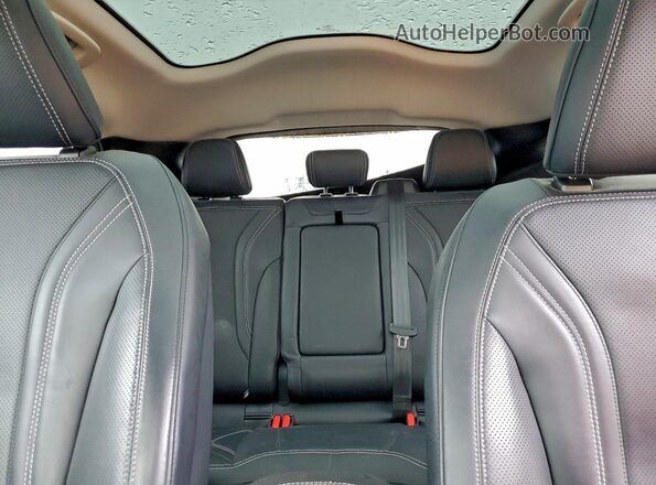 3FMTK3SUXMMA43350 2021 FORD MUSTANG MACH-E PREMI Silver Вид задніх сидінь