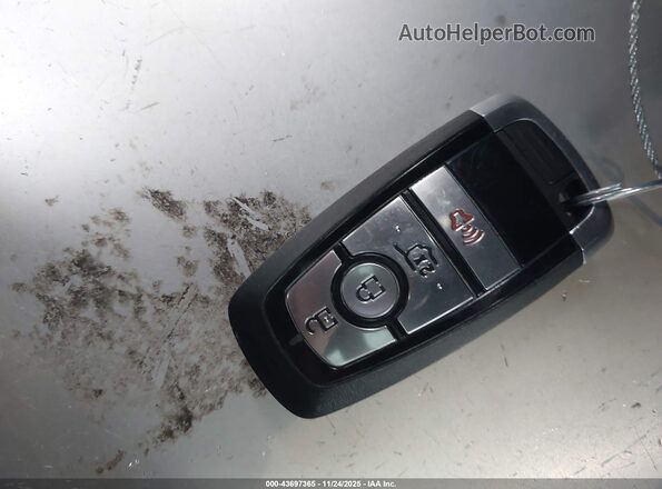 3FMTK4SE2NMA04817 2022 FORD MUSTANG MACH-E Blue Vista del salpicadero