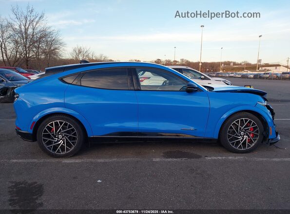3FMTK4SX8PMA42895 2023 FORD MUSTANG MACH-E Blue Widok wnętrza z tyłu