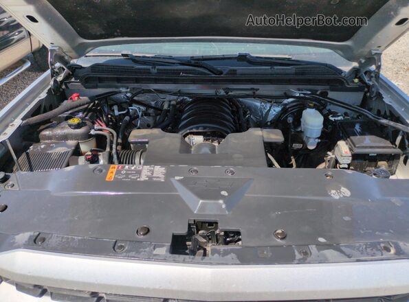 3GCUKPEC1JG107532 2018 CHEVROLET 1500 Серебряный Вид задней части салона