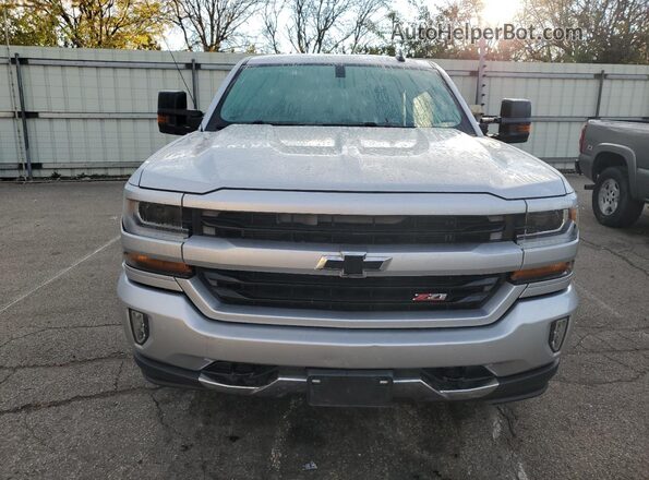 3GCUKREC5HG229977 2017 CHEVROLET SILVERADO Silver Դիմացի տեսք
