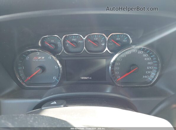 3GCUKREC9JG352381 2018 CHEVROLET SILVERADO White Widok tylnych siedzeń
