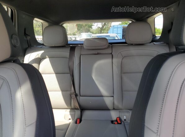 3GKALMEG3TL135705 2026 GMC TERRAIN Red Widok tylnych siedzeń