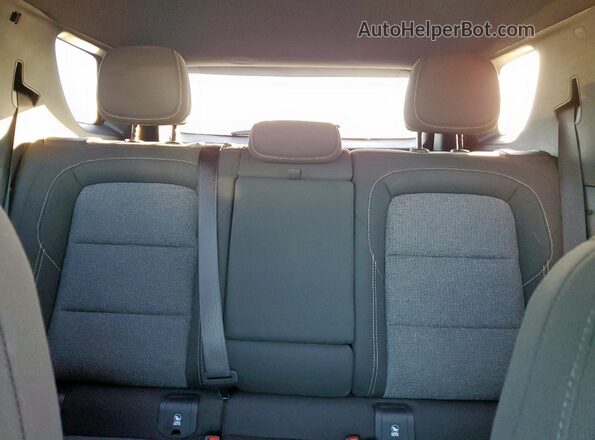 3GKALMEG9TL121999 2026 GMC TERRAIN Gray Vista de los asientos traseros
