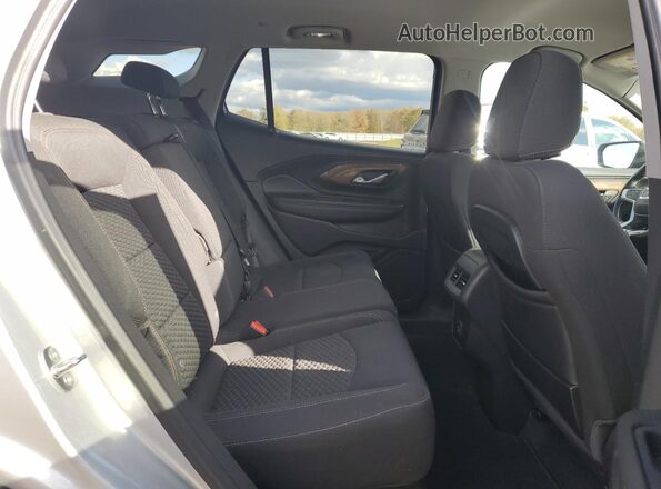 3GKALMEV2LL190273 2020 GMC TERRAIN Silver Widok tylnych siedzeń
