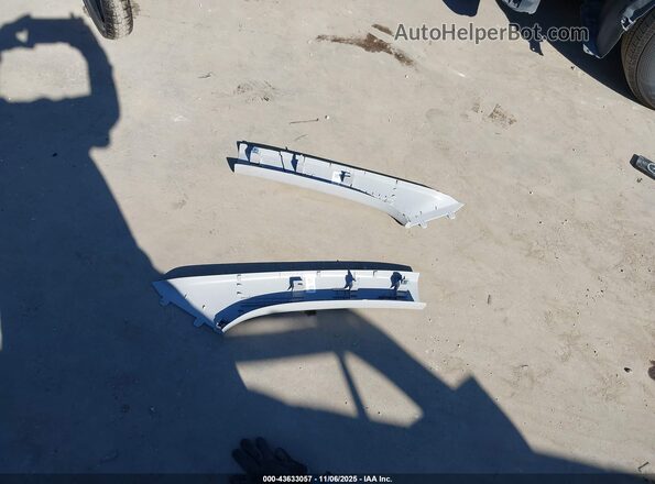 3GKALMEVXNL257642 2022 GMC TERRAIN Серебряный Вид щитка приборов