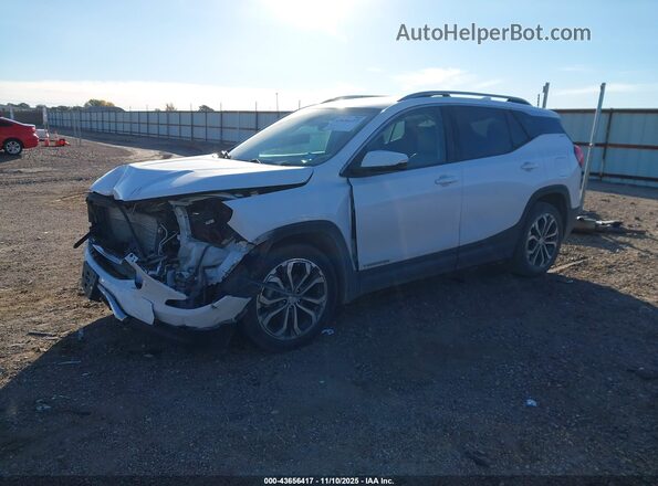 3GKALPEV4LL132683 2020 GMC TERRAIN White Vista tres cuartos delantera izquierda