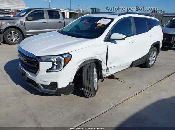 3GKALTEV6NL265490 2022 GMC TERRAIN Белый Передняя левая четверть