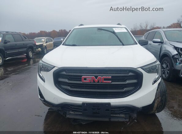3GKALVEVXLL212476 2020 GMC TERRAIN White Widok wnętrza z tyłu