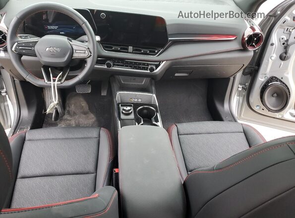 3GNAXLEG6TL100741 2026 CHEVROLET EQUINOX Серый Вид панели приборов