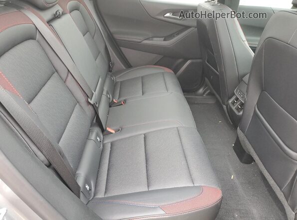 3GNAXLEG6TL100741 2026 CHEVROLET EQUINOX Серый Вид задней части салона