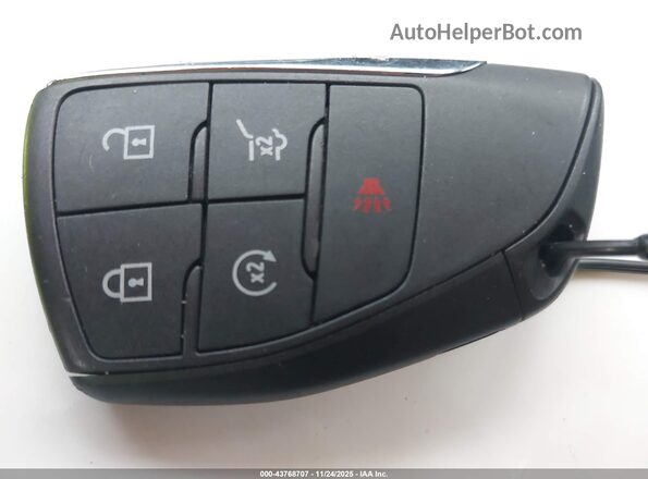 3GNAXPEG1SL283567 2025 CHEVROLET EQUINOX Черный 