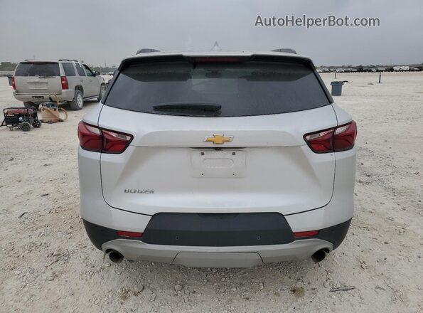 3GNKBCRS5LS641755 2020 CHEVROLET BLAZER Silver Widok z tyłu