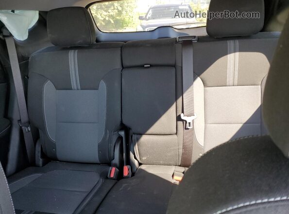 3GNKBHR49SS135049 2025 CHEVROLET BLAZER Blue Հետևի նստատեղերի տեսք