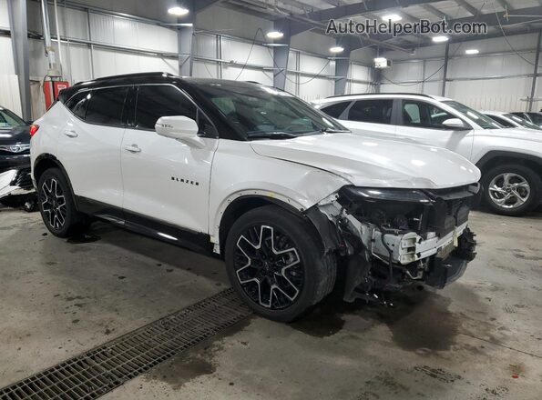 3GNKBKRS5PS104903 2023 CHEVROLET BLAZER White Передня права чверть