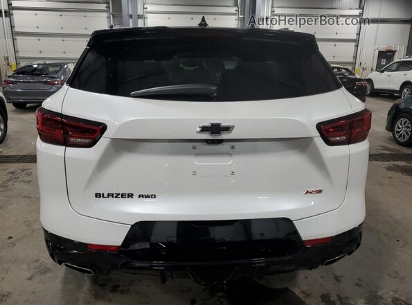 3GNKBKRS5PS104903 2023 CHEVROLET BLAZER White Вид ззаду