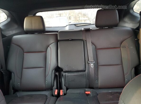 3GNKBKRS9NS143653 2022 CHEVROLET BLAZER Красный Вид задних сидений