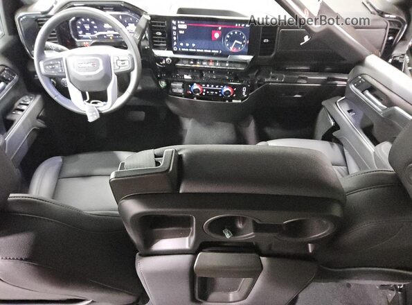 3GTUUDED4SG373601 2025 GMC SIERRA Черный Вид панели приборов