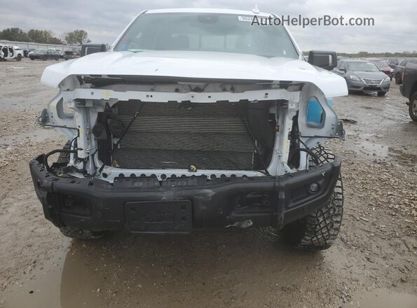 3GTUUFEL2RG362710 2024 GMC SIERRA White Widok z przodu