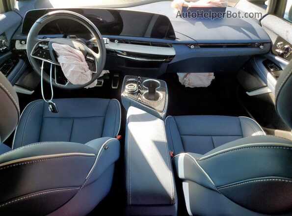 3GYK3GMR6SS213462 2025 CADILLAC OPTIQ Blue Widok deski rozdzielczej