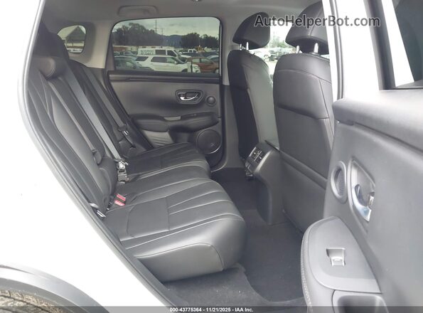 3HDSA1H37SM702082 2025 ACURA ADX White Widok naklejki z numerem VIN
