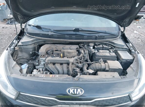 3KPA24AD0LE318428 2020 KIA RIO Black Հետևի տեսք
