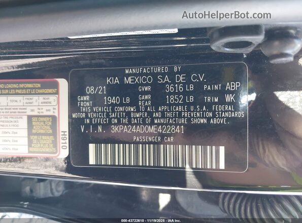 3KPA24AD0ME422841 2021 KIA RIO Black Widok komory silnika