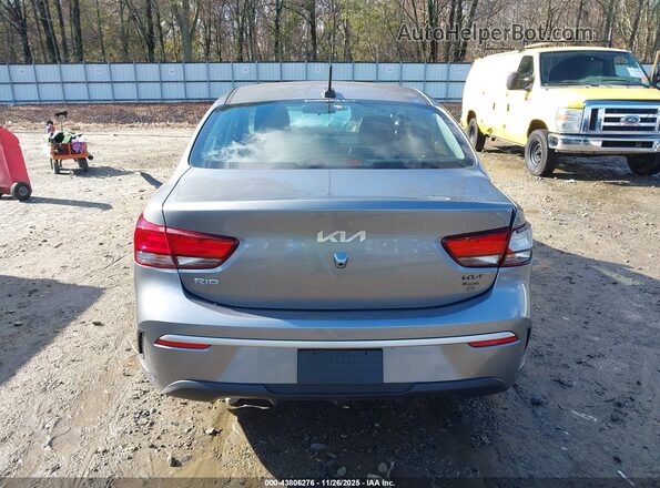 3KPA24AD2NE454787 2022 KIA RIO Gray 