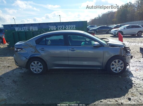 3KPA24AD2NE454787 2022 KIA RIO Gray უკანა სალონის ხედი