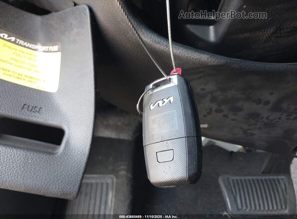 3KPA24AD2PE578013 2023 KIA RIO Blue Вид панелі приладів