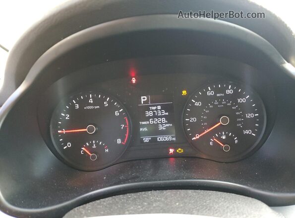 3KPA24AD3ME374008 2021 KIA RIO Black ხელსაწყოთა პანელის ხედი