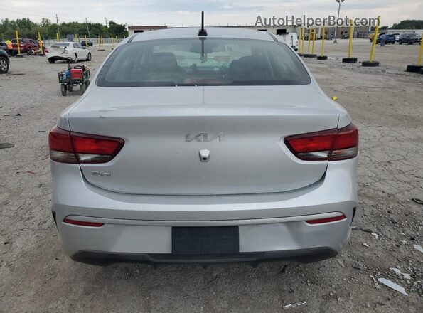 3KPA24AD3NE481514 2022 KIA RIO Silver Vista trasera