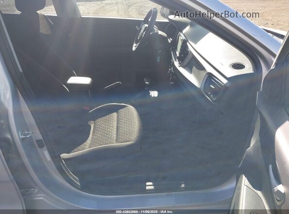 3KPA24AD4LE283103 2020 KIA RIO Silver Front interior view