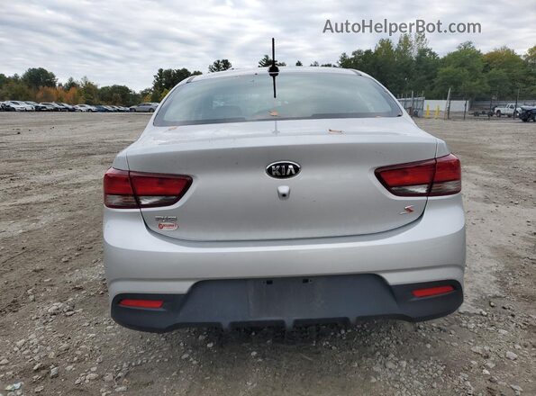 3KPA24AD7LE336635 2020 KIA RIO Silver Вид ззаду