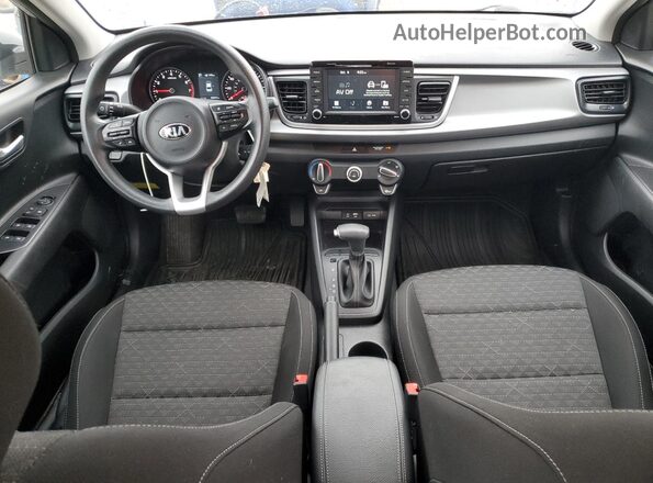 3KPA24AD7LE336635 2020 KIA RIO Silver Вид панелі приладів