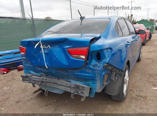 3KPA24AD8NE476969 2022 KIA RIO Blue Widok z przodu