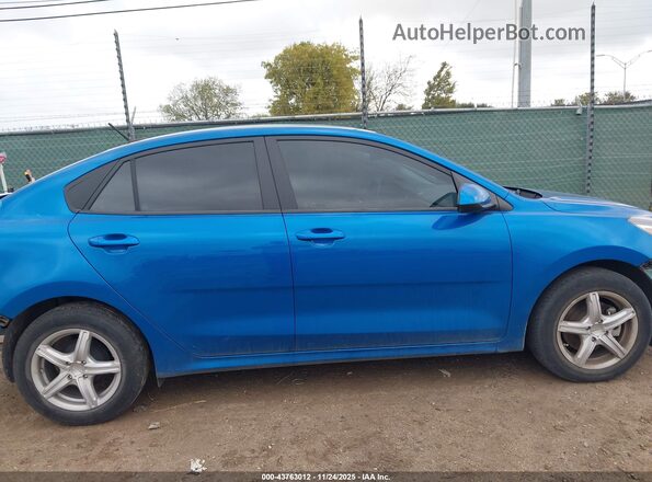 3KPA24AD8NE476969 2022 KIA RIO Blue Widok wnętrza 360 stopni