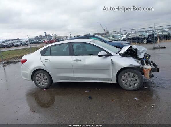 3KPA24ADXLE296602 2020 KIA RIO Silver Սալոնի հետևի տեսք