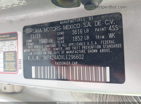 3KPA24ADXLE296602 2020 KIA RIO Silver Շարժիչի բաժամունքի տեսք