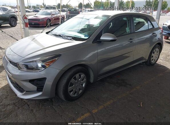 3KPA25AD0PE623343 2023 KIA RIO 5-DOOR Silver Передня ліва чверть